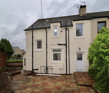 4 bedroom semi-detached house to rent - Photo 5