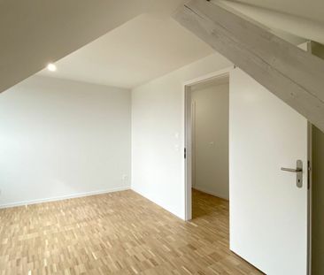 Large 4.5-room apartment - Photo 4