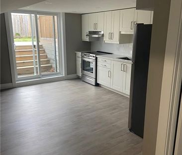 For Lease - 232 Eaglewood Drive Unit# 2, Hamilton, Ontario - Photo 2