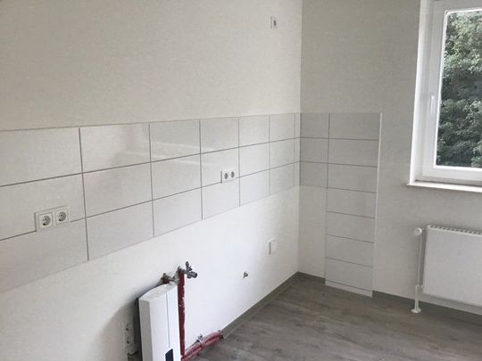 Renovierte 3-Zimmer-Wohnung mit Balkon und Fahrstuhl - Foto 1