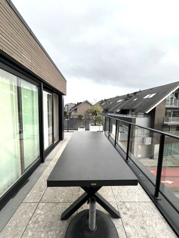 Prachtige penthouse in centrum Zwevezele met 2 slaapkamers! - Foto 4