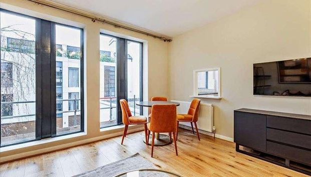 Fulham Road, London, SW3 - Photo 1