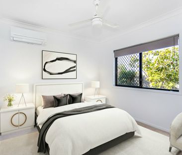 Spacious Family Living in a Peaceful Cul-de-Sac – Solar, Privacy & ... - Photo 6