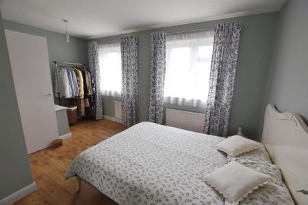 2 bedroom link detached house to rent - Photo 5