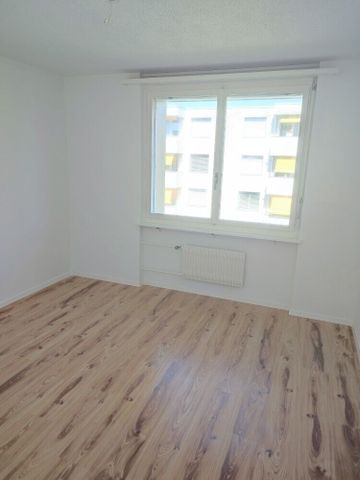 Central location – with countryside views - Photo 4