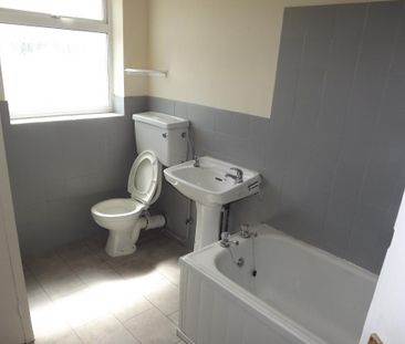 2 bedroom house to rent - Photo 3