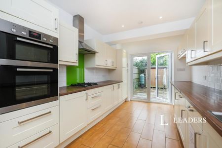 3 bedroom house to rent - Photo 3