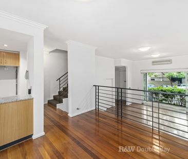 105 Great Buckingham Street, Redfern NSW 2016 - Townhouse For Rent ... - Photo 4