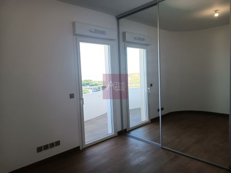 LOCATION APPARTEMENT 3 PIÈCES LA GRANDE MOTTE - Photo 2