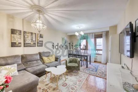 Alquiler de piso en Marqués de Urquijo - Foto 2