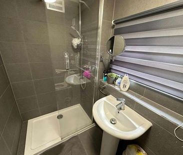 : Rupert Road, Guildford, GU2 - Photo 2