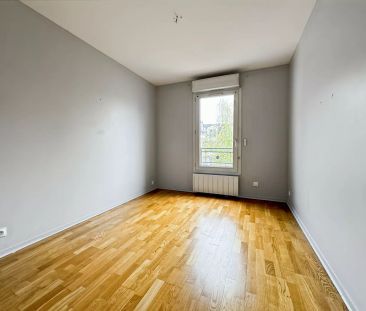 Appartement au centre ville de ROSNY SOUS BOIS - Photo 2