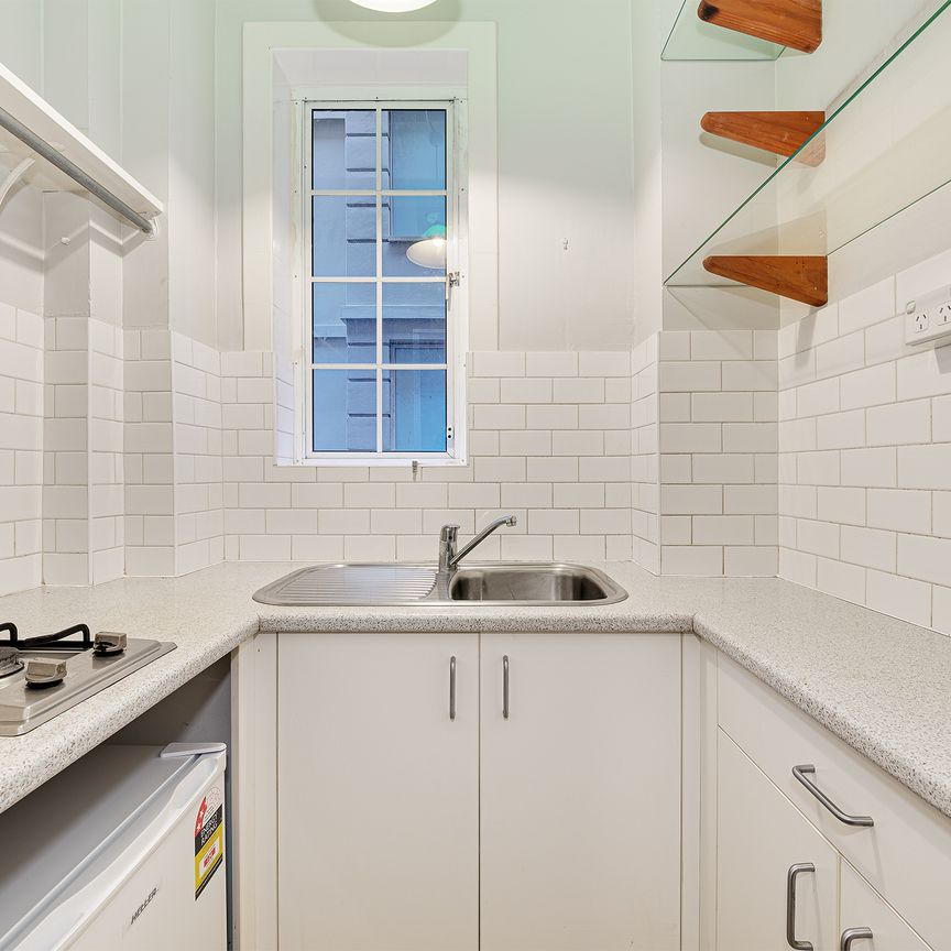 17/16 Macleay Street, Potts Point NSW 2011 - Studio For Rent | Domain - Photo 1