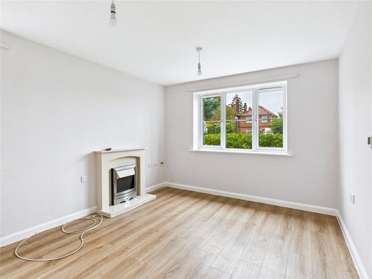 3 bedroom semi-detached house to rent - Photo 1