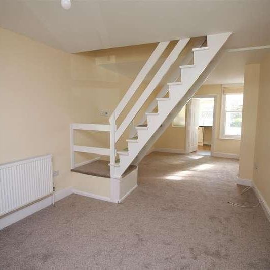 Pennyfarthing Street, Salisbury, SP1 - Photo 1