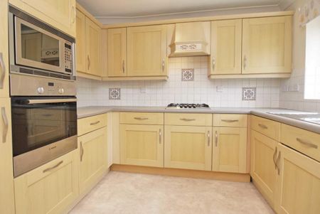 2 bedroom apartment to rent - Photo 3