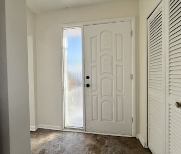 For Lease - 40 Sanford Crescent Unit# Upper, Brampton, Ontario - Photo 6