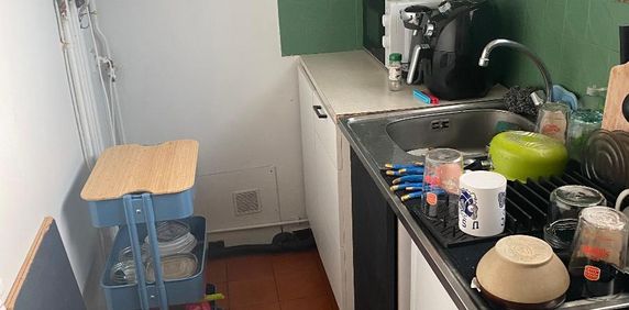 Location Appartement 1 pièce 29m² BORDEAUX 33000 - Photo 2