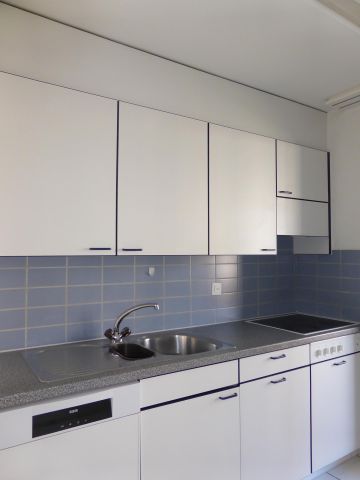 Helle 4.5-Zimmer-Wohnung an ruhiger Lage in Olten - Photo 2
