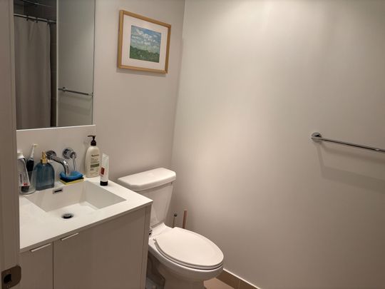 For Lease - 100 Harbour Street Unit# 2305, Toronto, Ontario - Photo 1