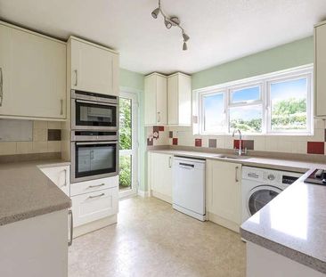 Cobham, KT11 - Photo 5