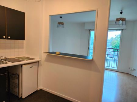 Location Appartement 1 pièce 29m² NANTES 44000 - Photo 4