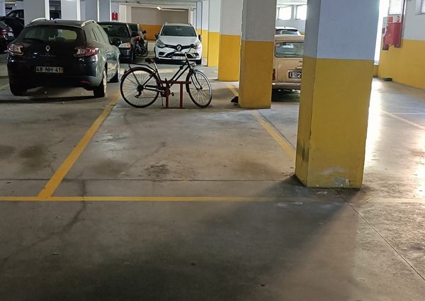 Apartamento T2 em Condomínio Fechado com Piscina, Matosinhos-Sul