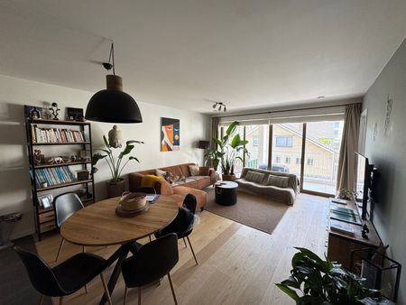 Lumineux appartement 1ch meublé + garage à 1970 Wezembeek-Oppem  Loyer: 1 200 € - Photo 5
