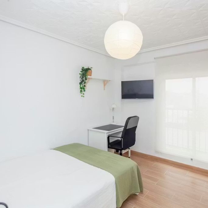 Carrer d'Escalante, Valencia, Valencian Community 46011 - Photo 1