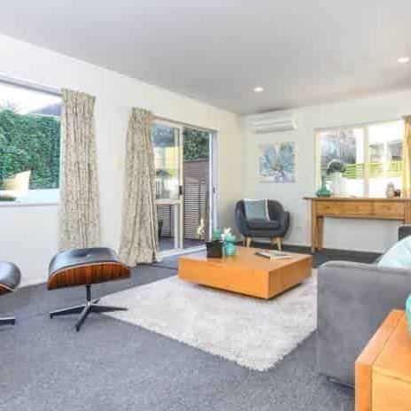 3 Bedroom Beautiful Home in Ellerslie - Photo 1