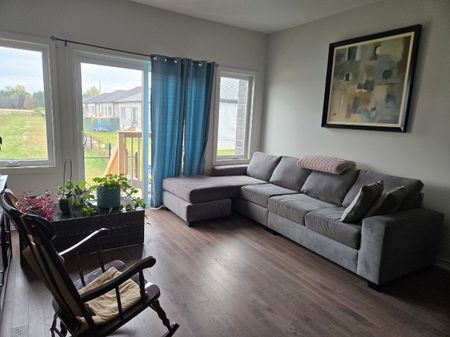 For Lease - 88 Cheryl Avenue, North Perth, Ontario - Photo 2