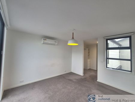 BEAUTIFUL MODERN HOME WITH A VIEW - Photo 5