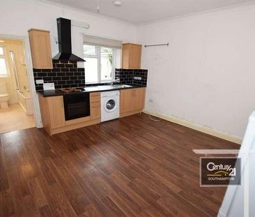 |ref: |, Waterloo Road, Southampton, SO15 - Photo 2