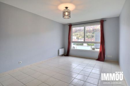 Location Appartement 3 pièces 71m² NOTRE DAME DE BONDEVILLE 76960 - Photo 3