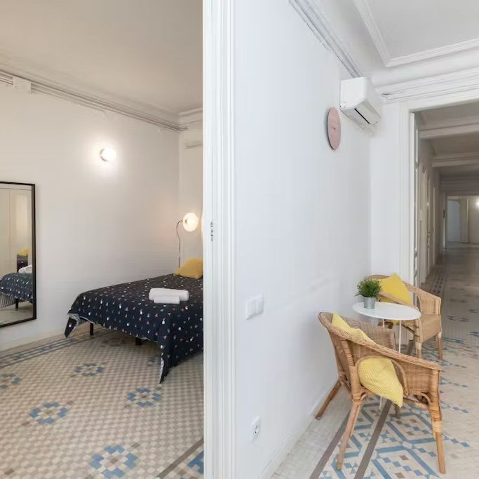 Gran Via de les Corts Catalanes, Barcelona, Catalonia 08015 - Photo 1