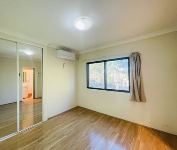 Charming Full Brick Townhouse With N/E Aspect - Photo 5
