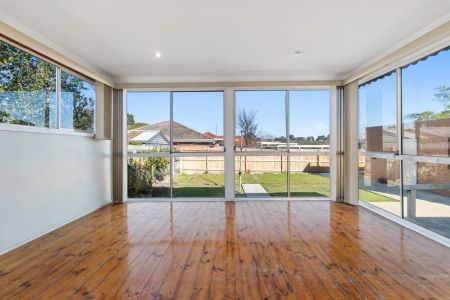 4 Robert Street, Burwood East. - Photo 3