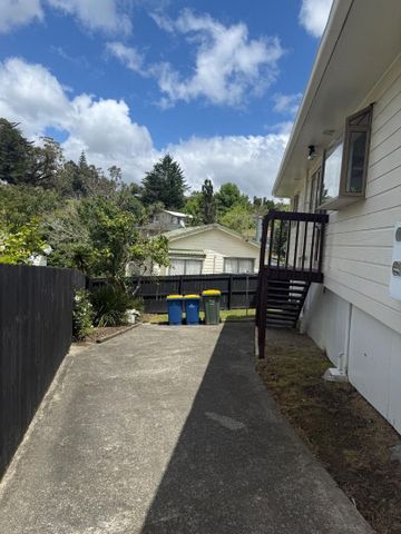 25 Loughanure Place Massey - Photo 2