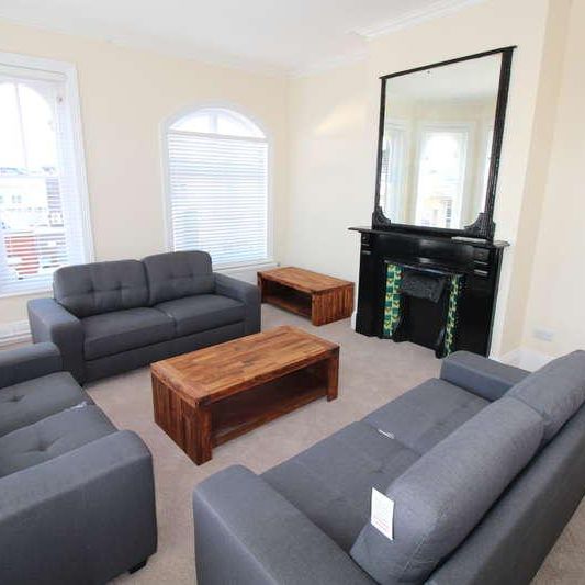 High Street, Burton Upon Trent, DE14 - Photo 1