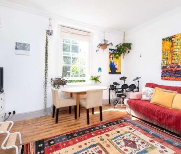 Kensington Place, Bath, BA1 - Photo 1