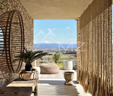 Gordes - Superbe maison en pierres avec décoration raffinée et vue ... - Photo 1