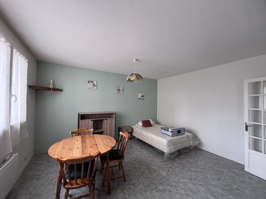 Location Appartement 1 pièce 29m² PERIGUEUX 24000 - Photo 1