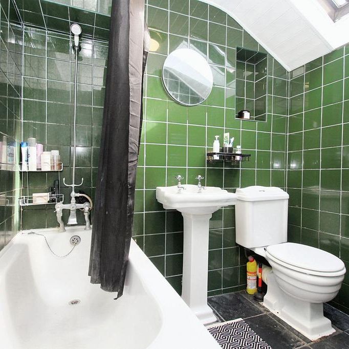 2 bedroom semi-detached house to rent - Photo 1