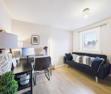 2 bedroom house to rent - Photo 2