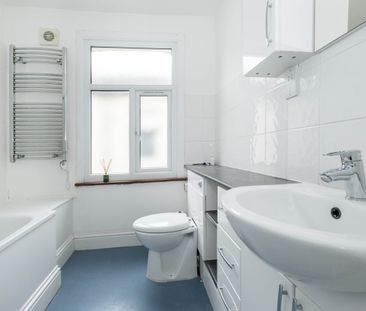 3 bedroom maisonette to rent - Photo 5