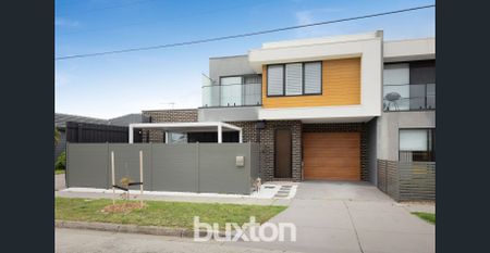 Effortless Coastal Living in the Heart of Bonbeach - Photo 4