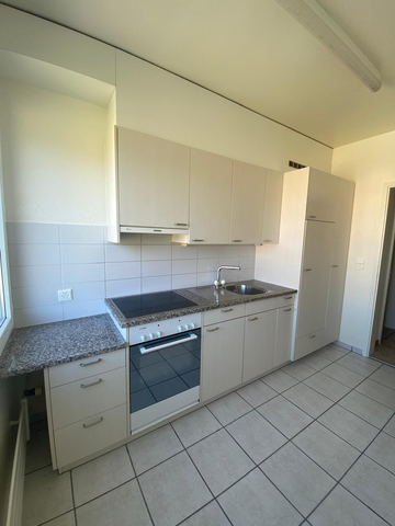 3-Zimmerwohnung im 1. Stock mit Balkon / Mietzinsaktion - Foto 2