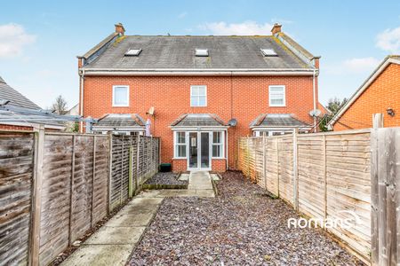 3 bedroom house to rent - Photo 2