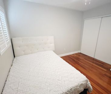 For Lease - 28 Bushberry Road, Brampton, Ontario - Photo 2