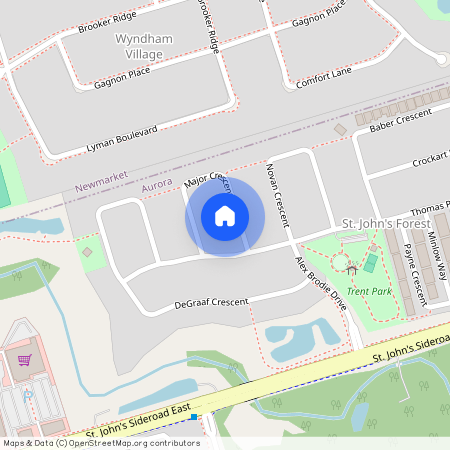 123 Major Crescent, Aurora